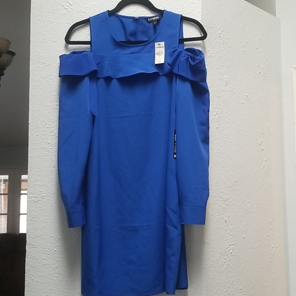 Dress - Picture 2 of 7